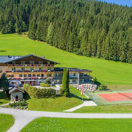 Natur & Familienhotel Der Stieglerhof Radstadt Exteriör bild